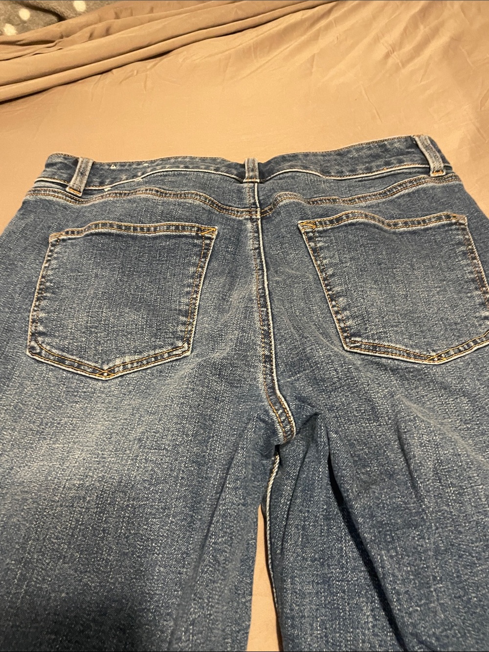 Talbots Women's everyday relaxed-Jeans in Medium Blue - Picture 4 of 6